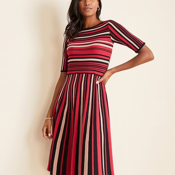 Ann Taylor Sweater Dress Size Medium - Picture 1 of 6